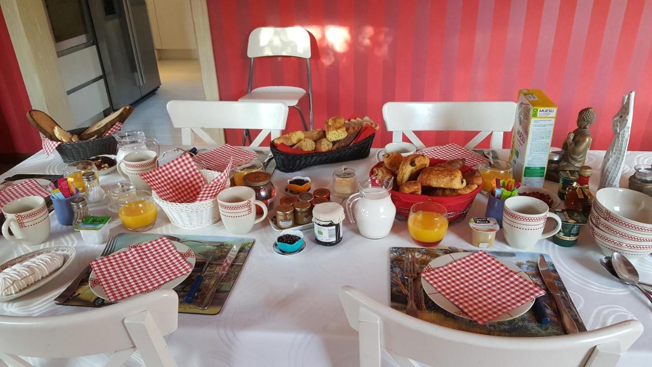 Le Relais De L'Aube Hotel Villers-Bretonneux Екстериор снимка